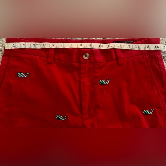 Vineyard Vines Red Flat Front Shorts with Whale Embroidery SZ 32 - Picture 9 of 10